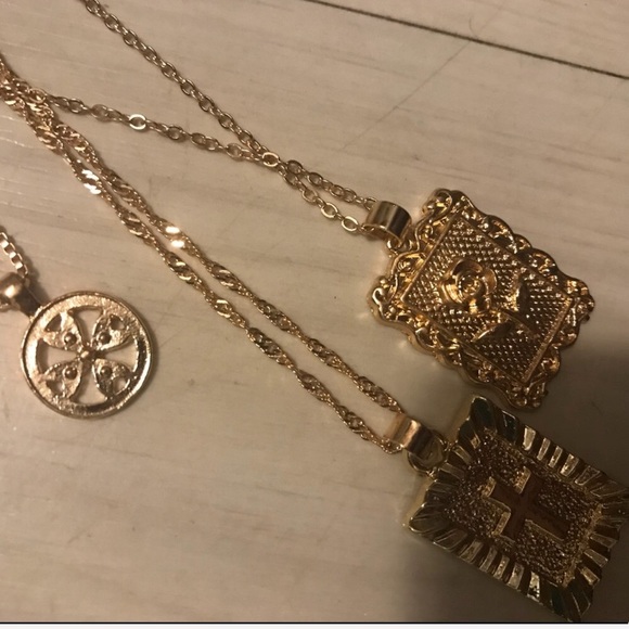 LAST ONE! Vintage style layered choker - 5 Stars✨ - Picture 5 of 6